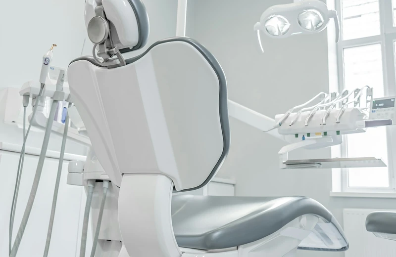 Teeth whitening at Root Care Dental Clinic, Gurugram