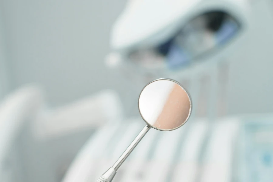 Tooth pain and sensitivity — when to seek general dentistry in Sector 49, Gurugram